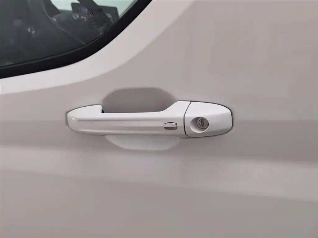 SAIC MAXUS XINTU V90