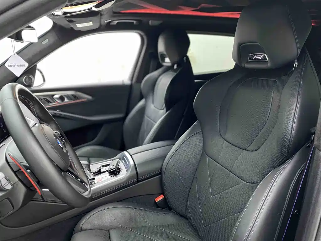 BMW XM — миниатюра 16