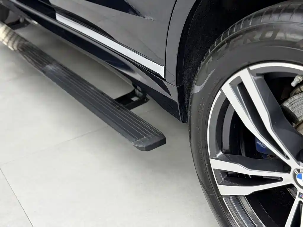 BMW X7 — миниатюра 9