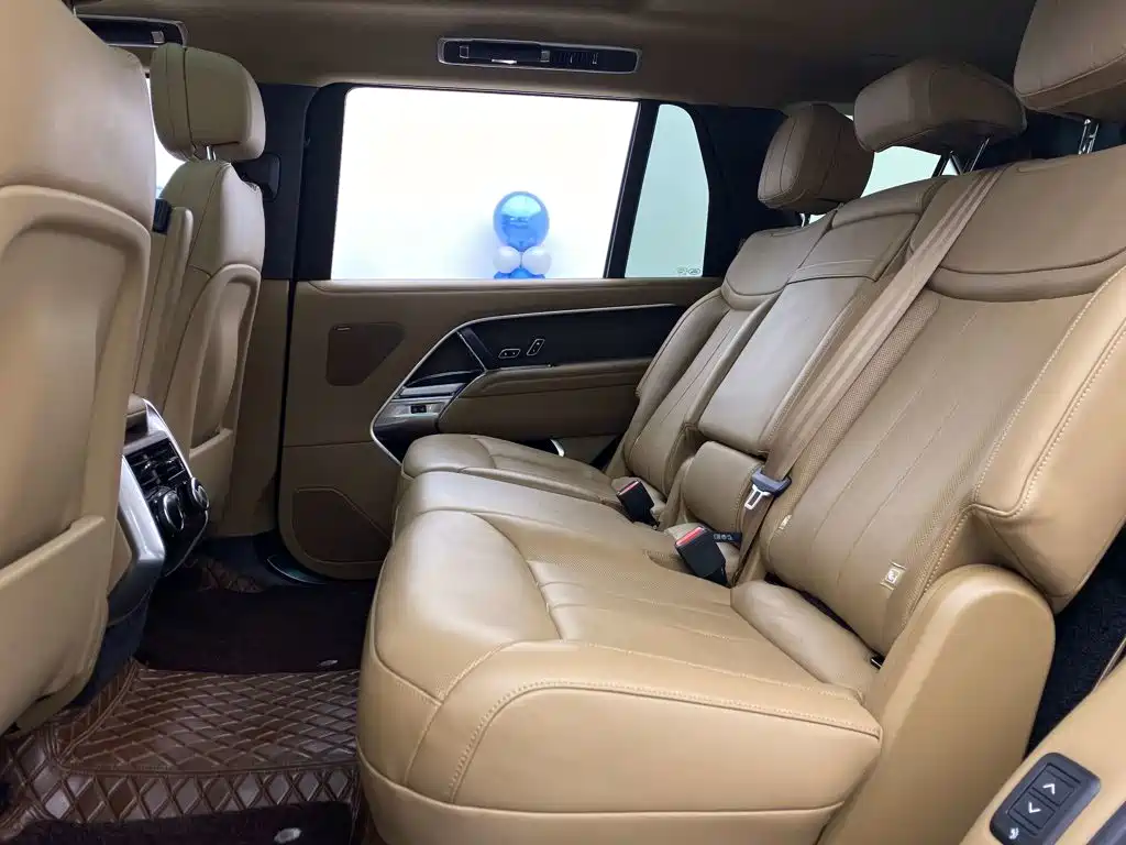 Land Rover Range Rover — миниатюра 32