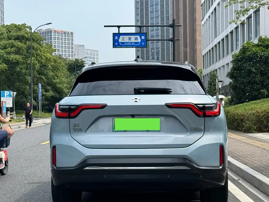 NIO ES6 — миниатюра 12