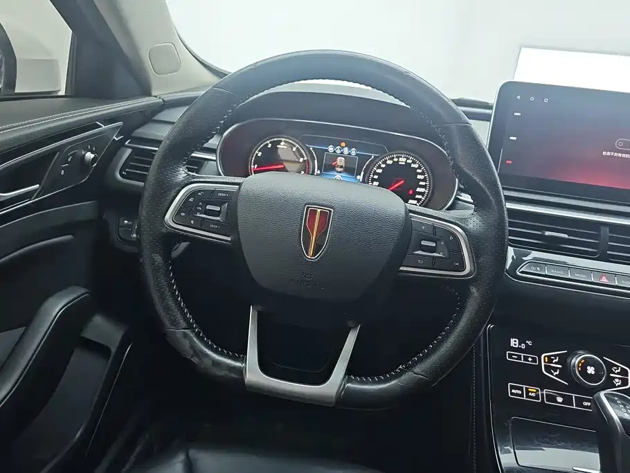 Hongqi Hongqi H5 — миниатюра 15