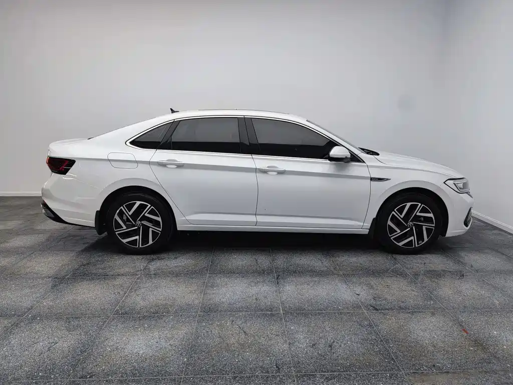 Volkswagen Sagitar — миниатюра 5