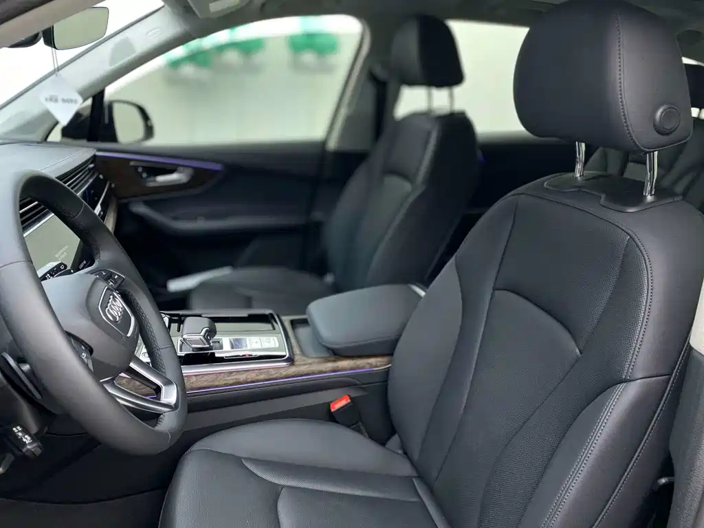 Audi Q7 — миниатюра 16