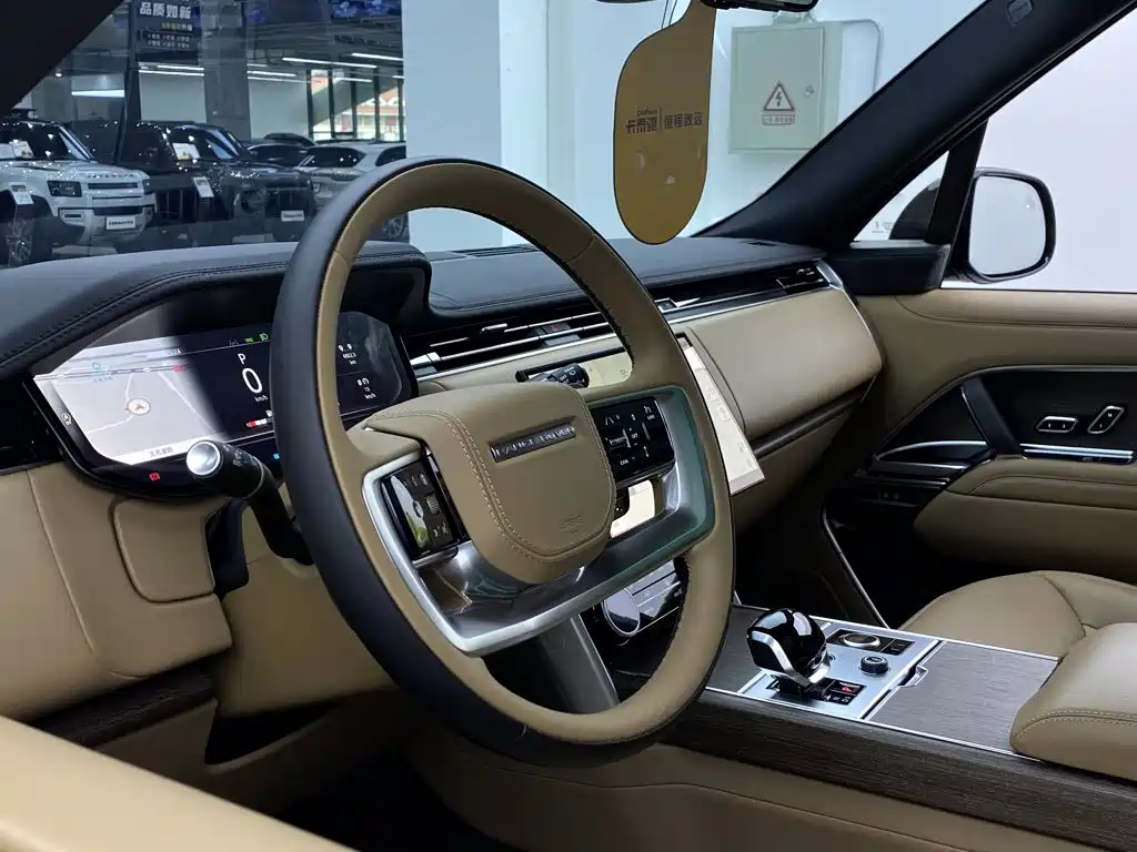Land Rover Range Rover — миниатюра 38