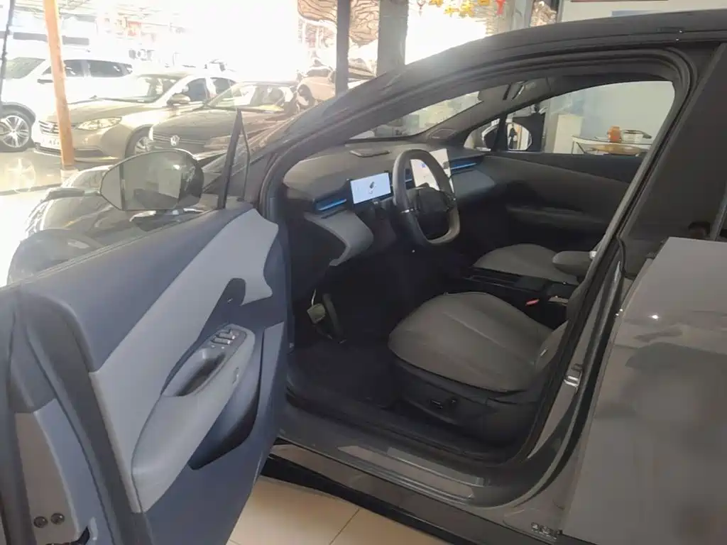 Lynk & Co Z20 — миниатюра 16