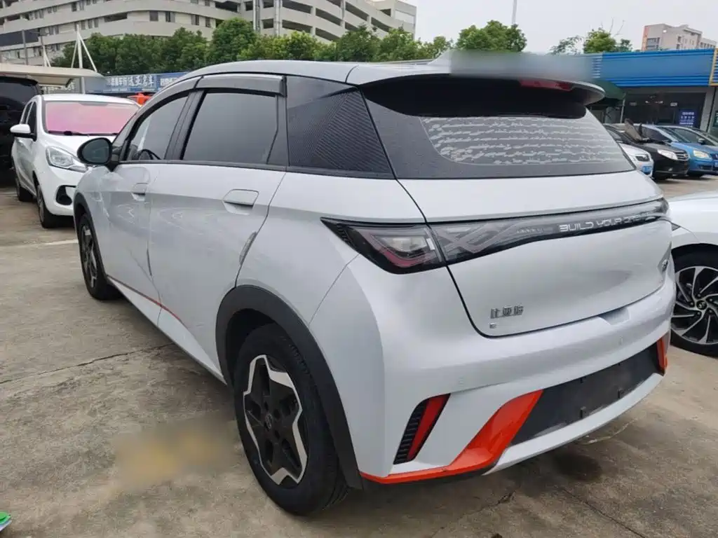 BYD Dolphin — миниатюра 5