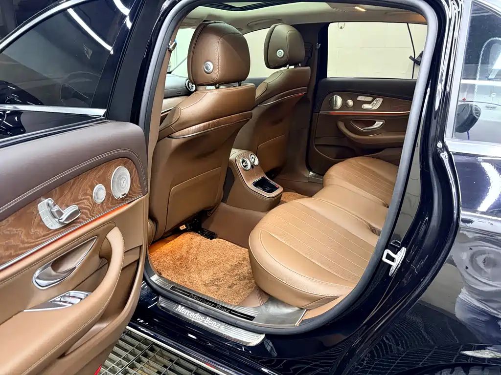 Mercedes-Benz E-Class E 2022 E 300 L Luxury