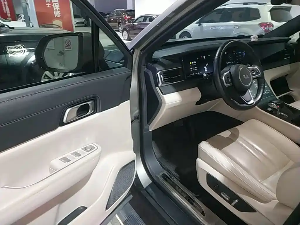 Li Auto Li ONE — миниатюра 16