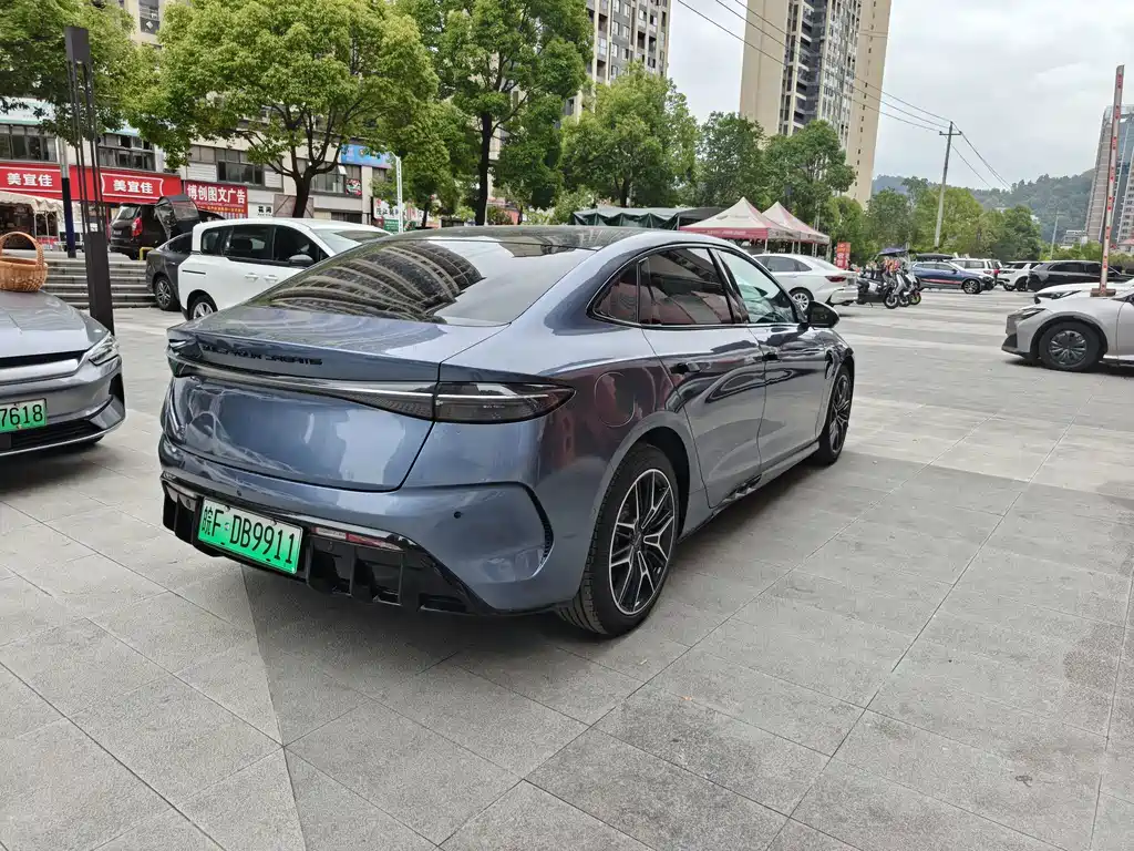 BYD Seal — миниатюра 6