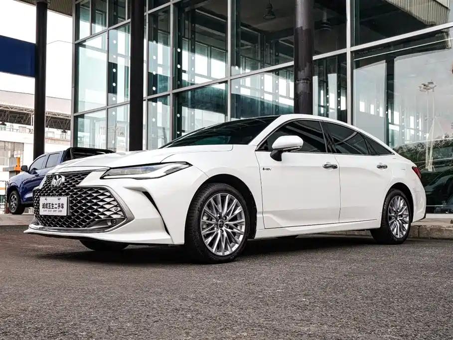 Toyota Avalon 2025