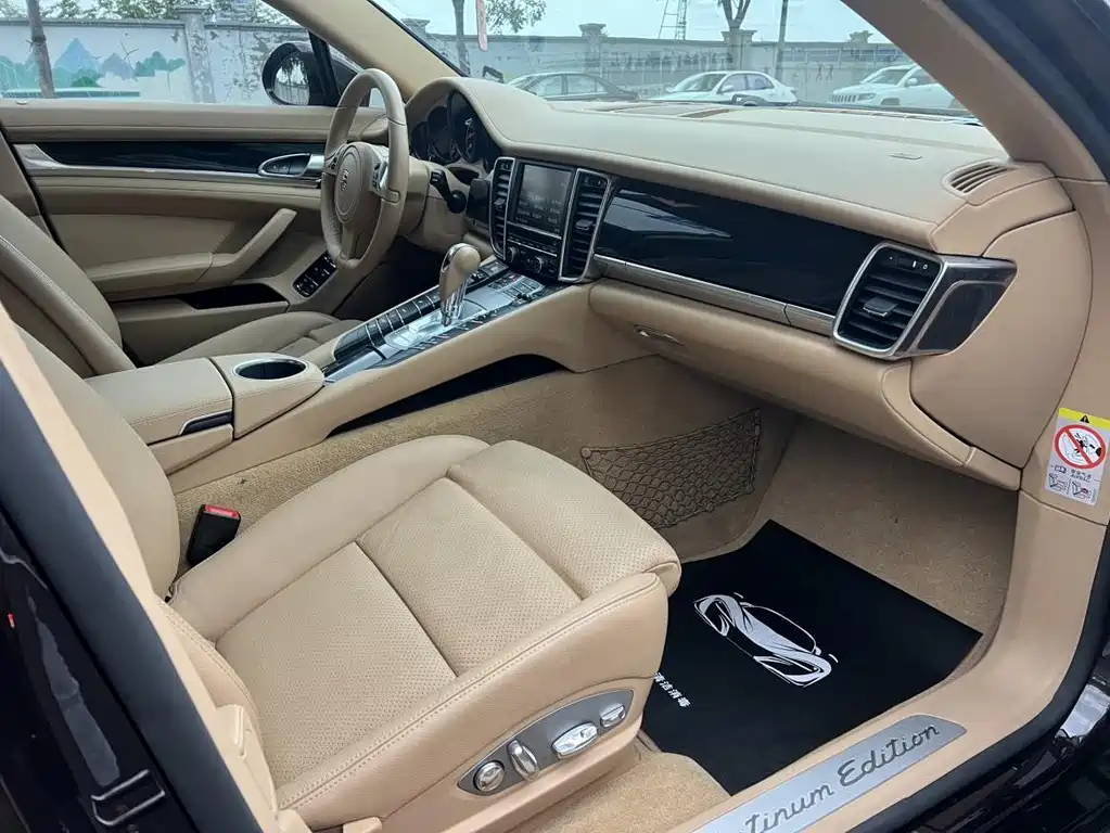 Porsche Panamera — миниатюра 7