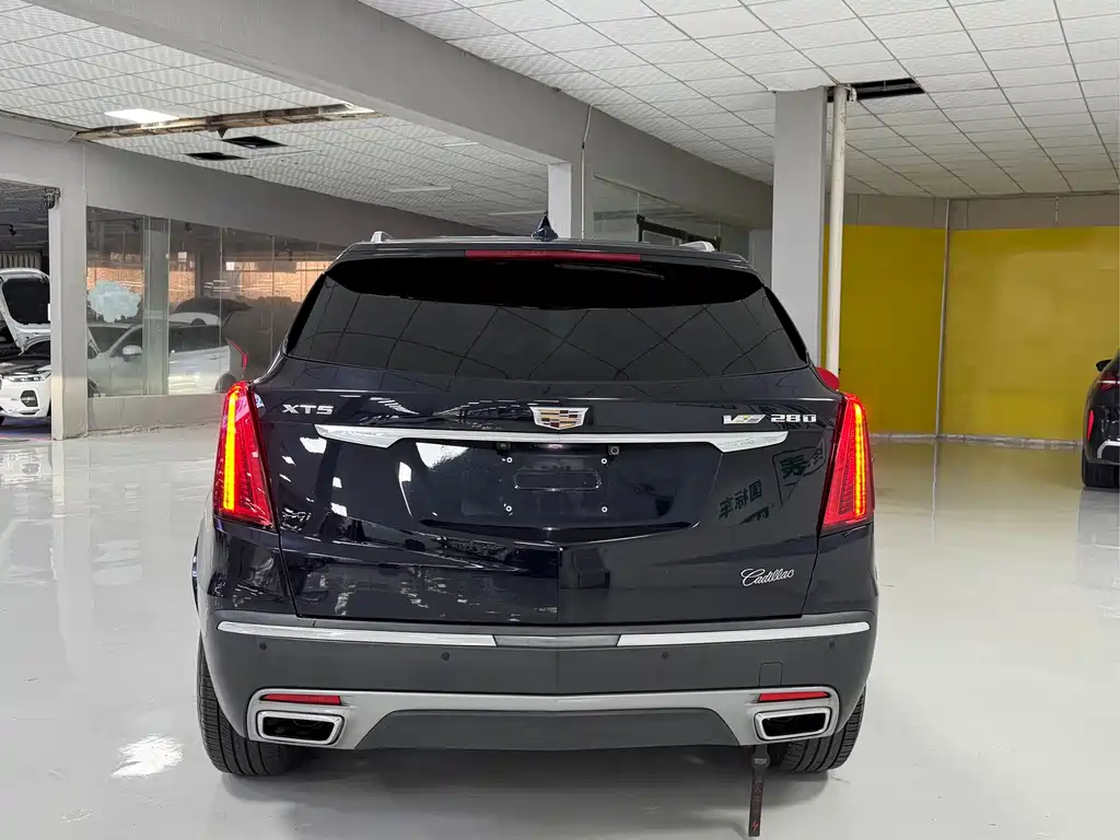 Cadillac XT5 — миниатюра 8