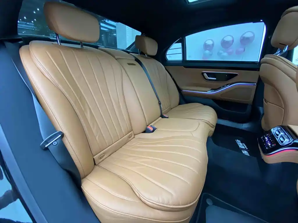 Mercedes-Benz S-Class — миниатюра 31