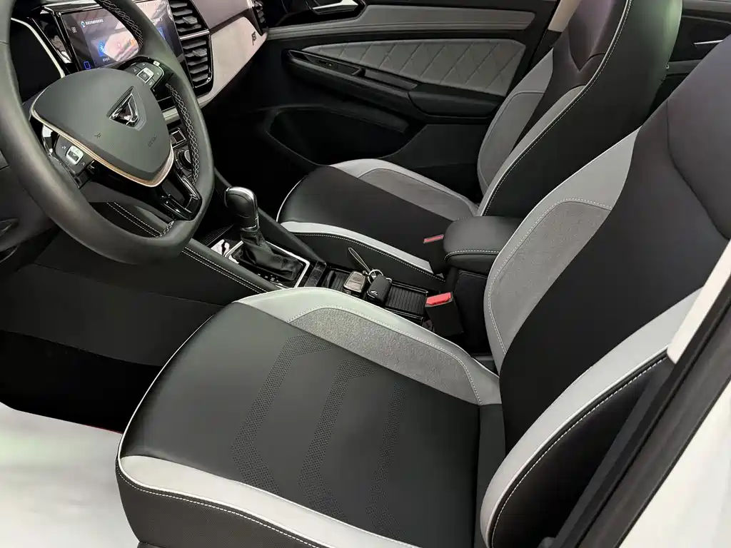 Jetta VS7 — миниатюра 16