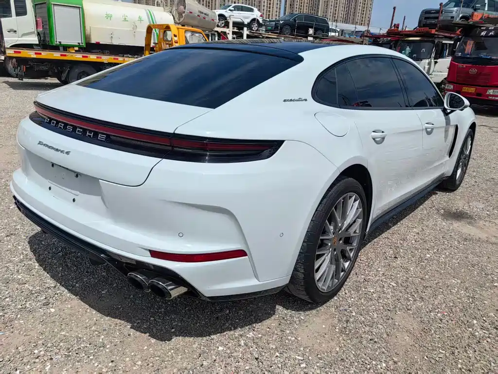 Porsche Panamera — миниатюра 5
