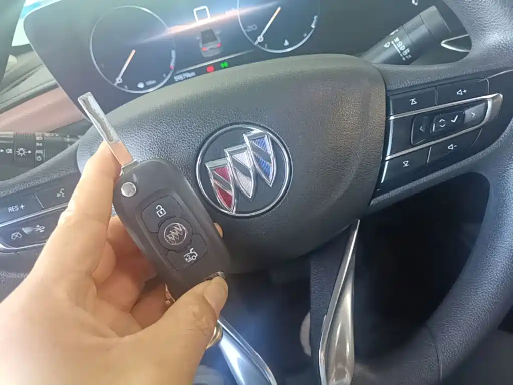 Buick Verano — миниатюра 9