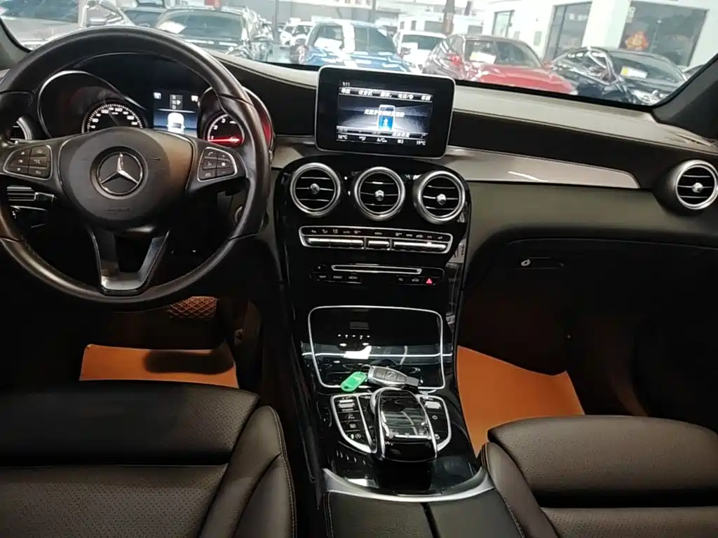 Mercedes-Benz GLC — миниатюра 14