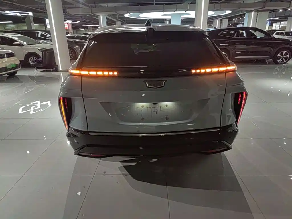 Cadillac Lyriq — миниатюра 6