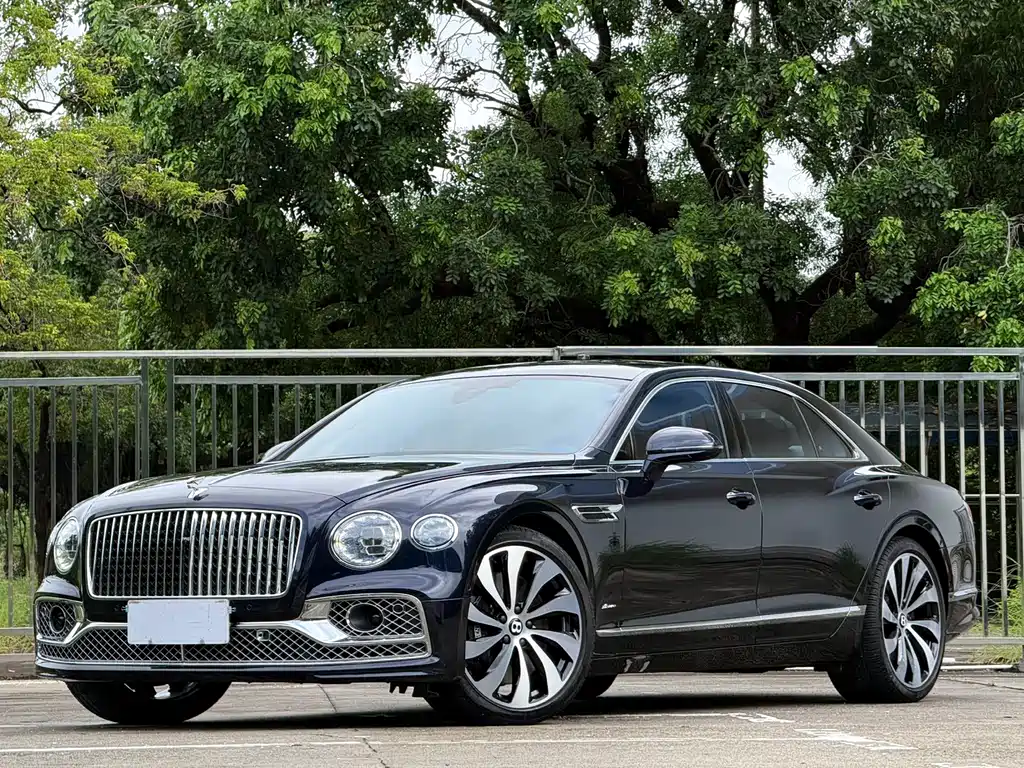 Bentley Flying Spur — миниатюра 2