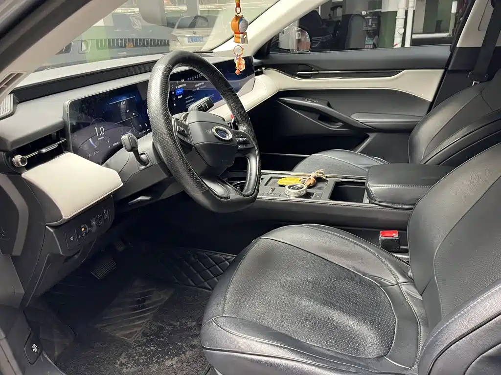Ford Mondeo — миниатюра 4