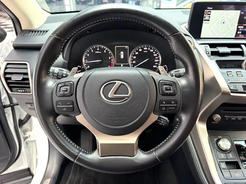 Lexus NX — миниатюра 9