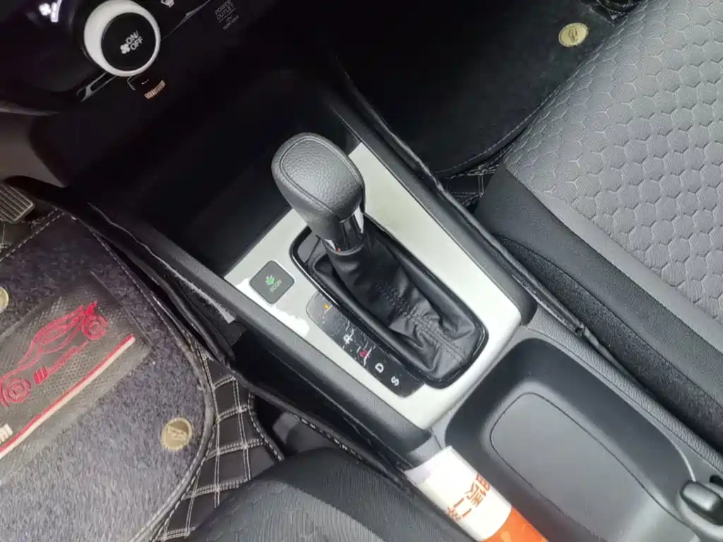 Honda Fit — миниатюра 14