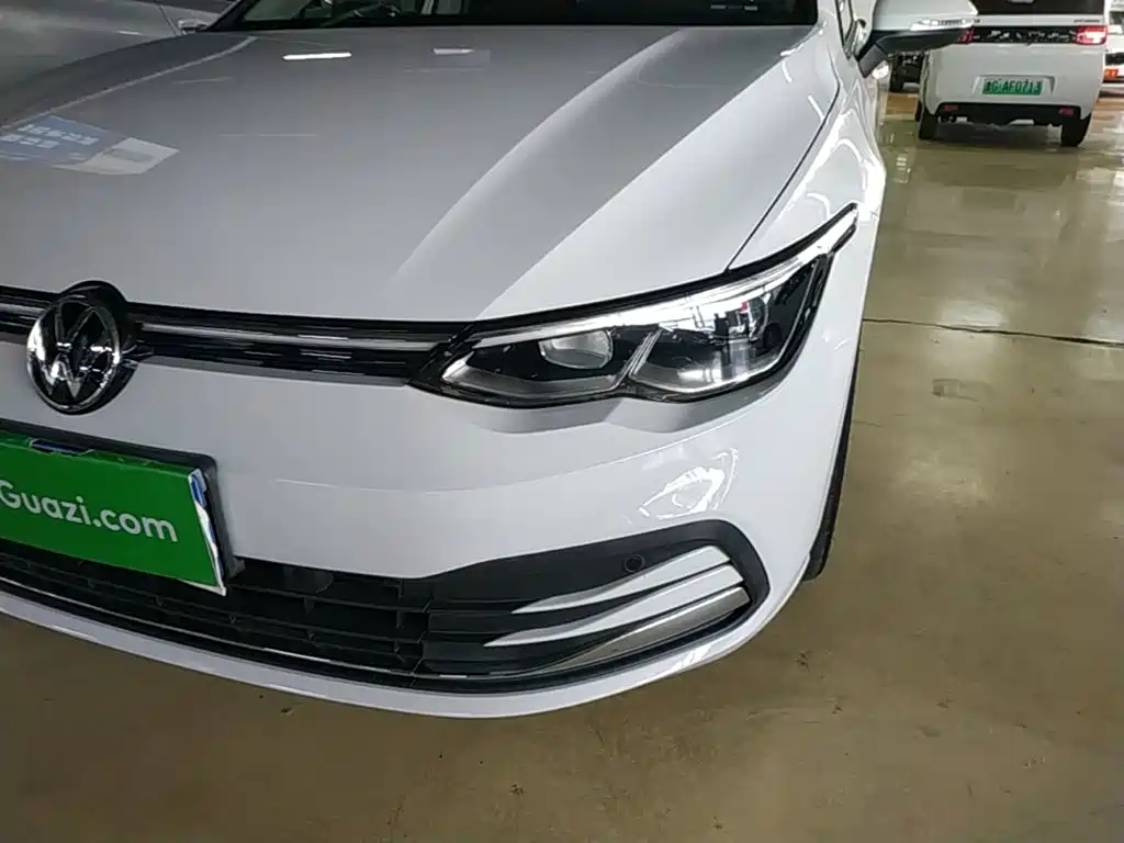 Volkswagen Golf — миниатюра 24