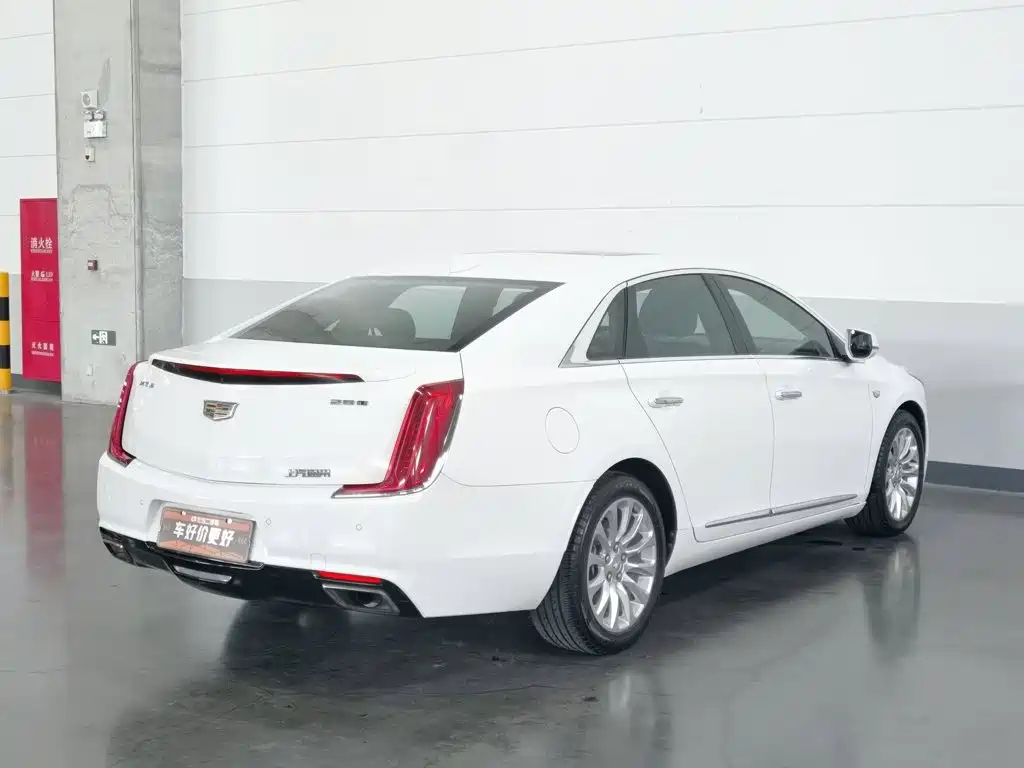 Cadillac XTS — миниатюра 2