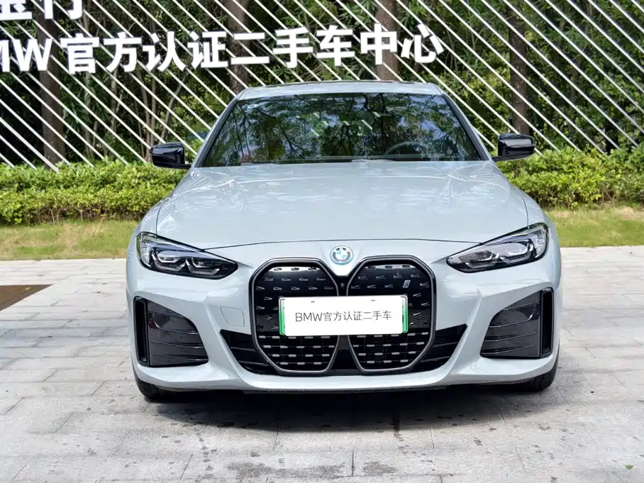 BMW i4 — миниатюра 2
