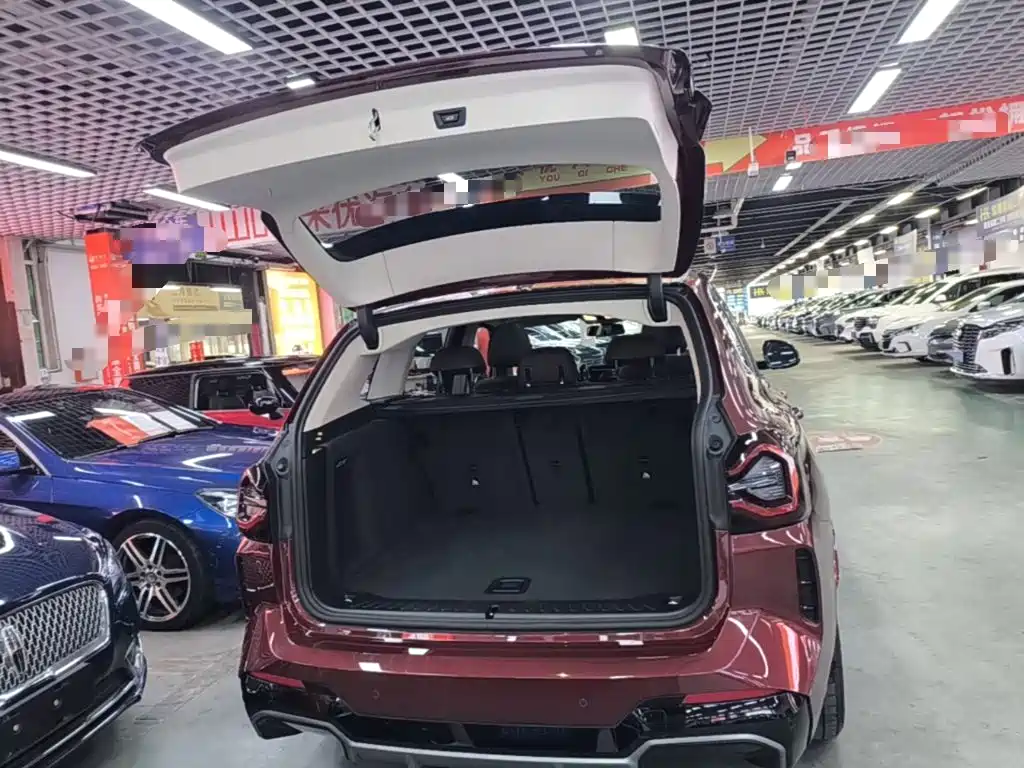BMW iX3 — миниатюра 19