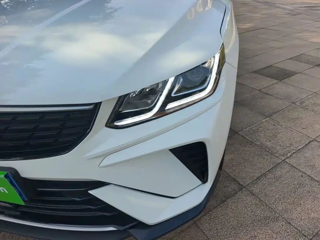 Geely Binyue — миниатюра 24