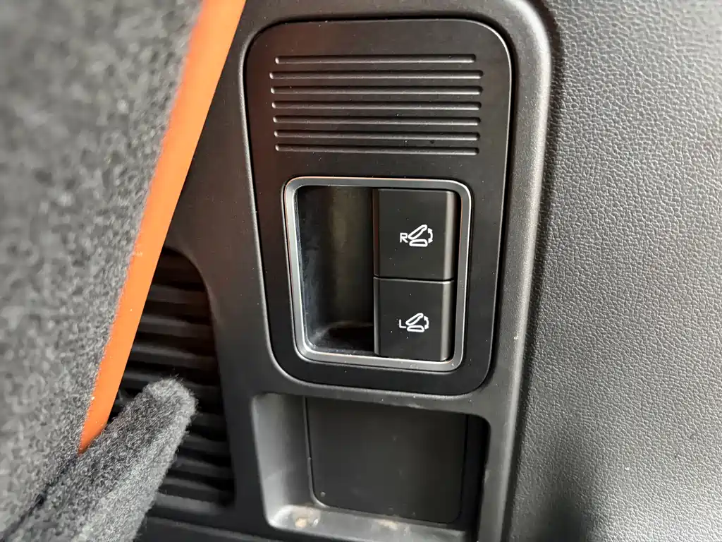 JETOUR L7 PLUS 2026 220km Flagship 7 мест