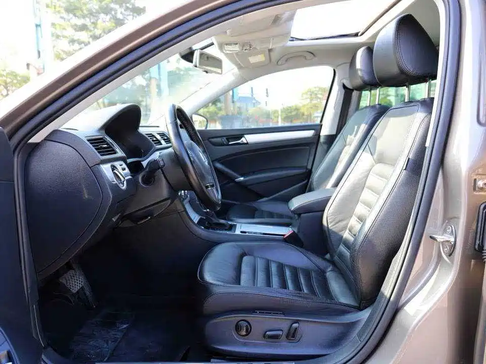 Volkswagen Passat — миниатюра 10