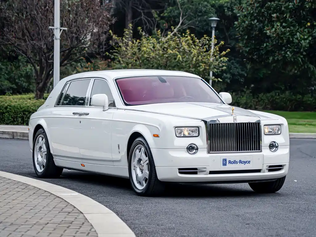 Rolls-Royce Phantom — миниатюра 4