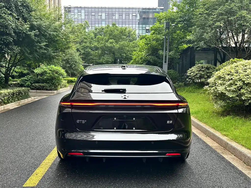 NIO ET5T 2025 75kWh Touring