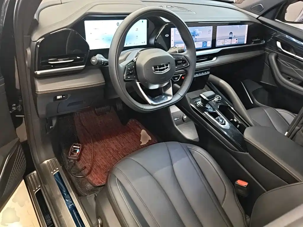 Geely Xingyue L — миниатюра 10