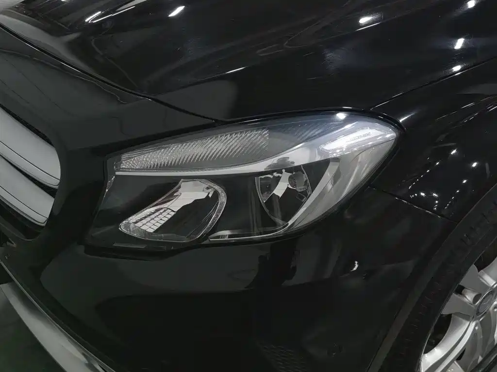 Mercedes-Benz GLA 2016 GLA 200