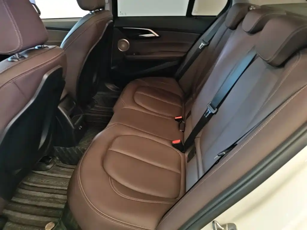BMW 1 Series — миниатюра 17