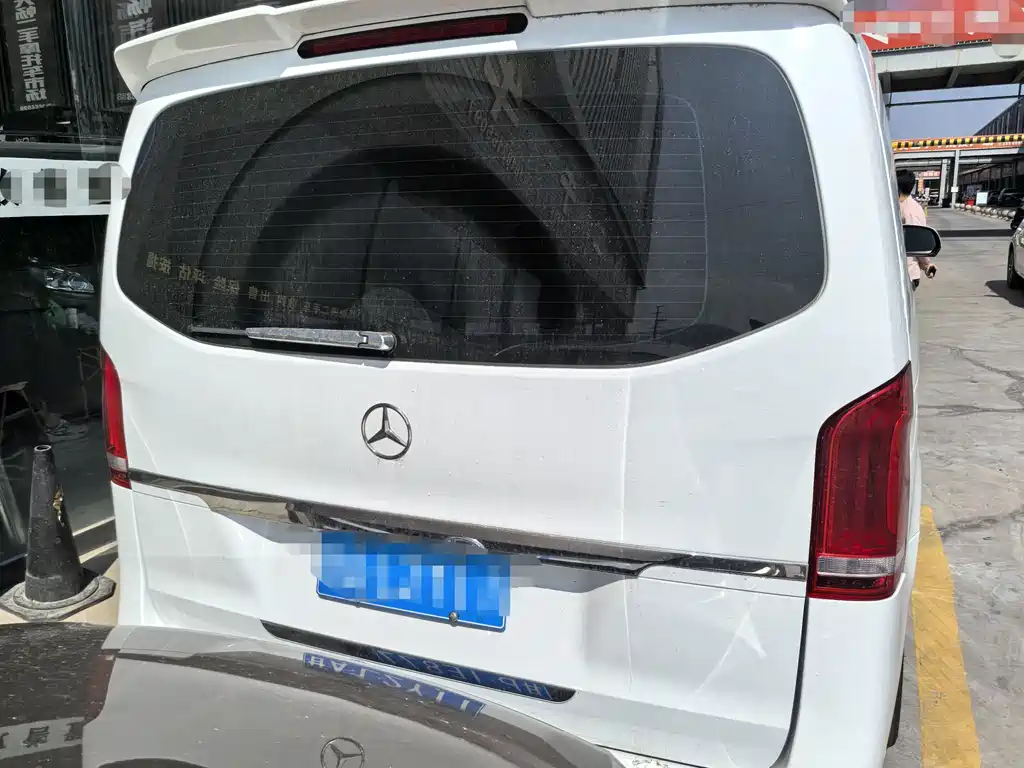 Mercedes-Benz Vito — миниатюра 5