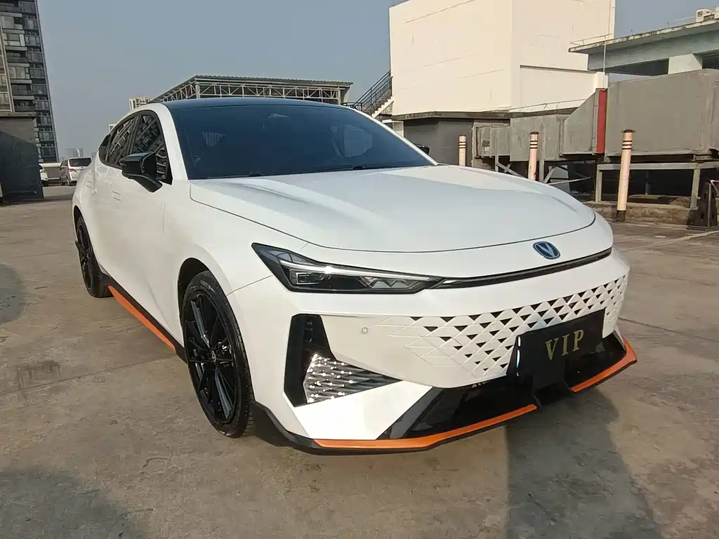 Changan UNI-V — миниатюра 2