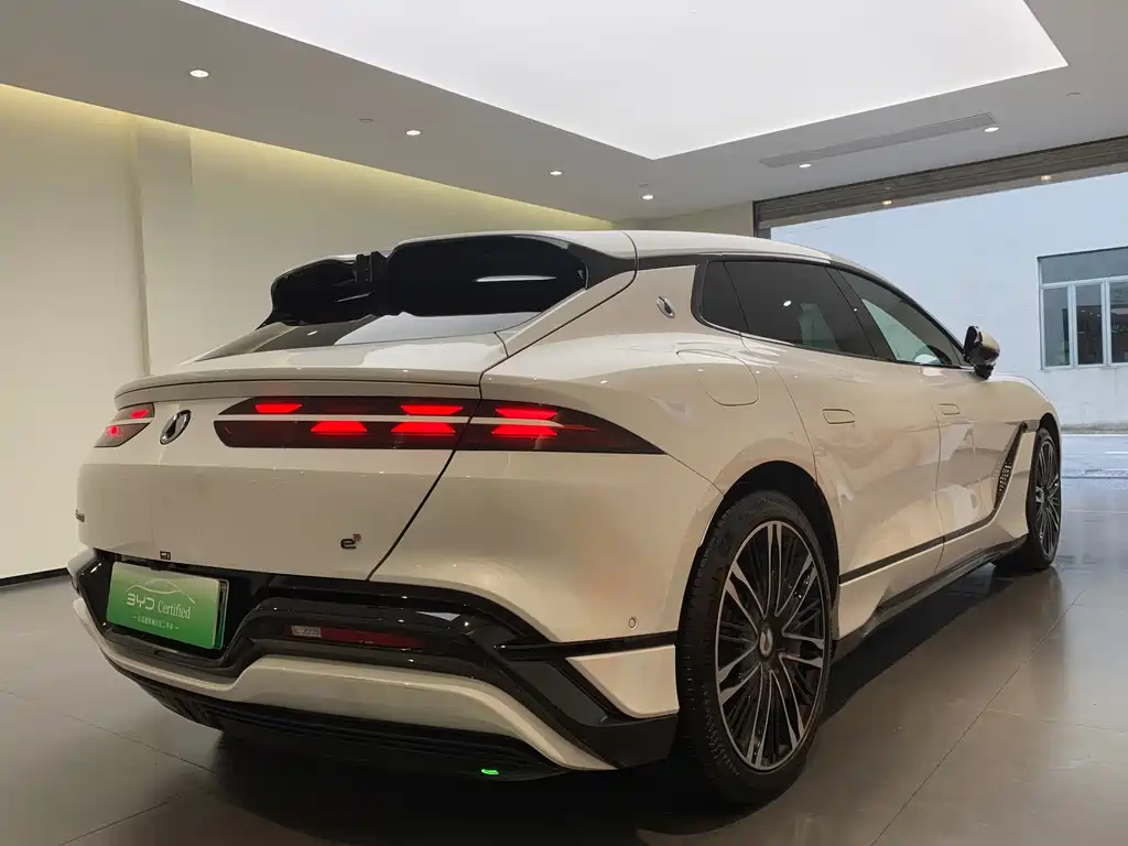 Denza Z9GT 2024 1100 Ultra