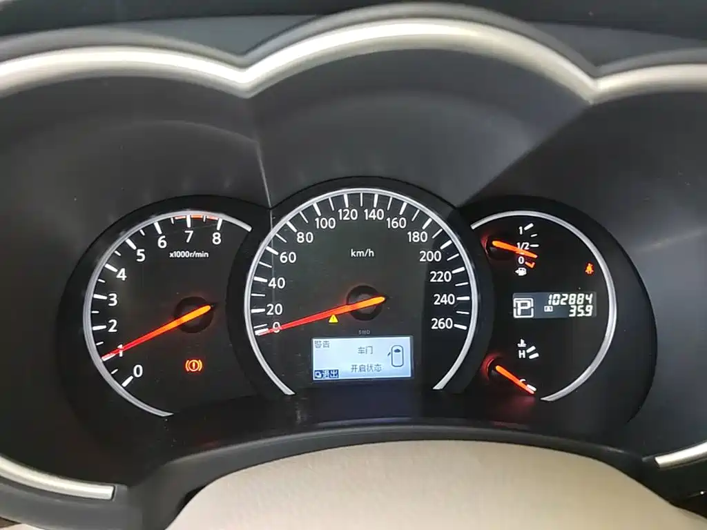Nissan Quest — миниатюра 12