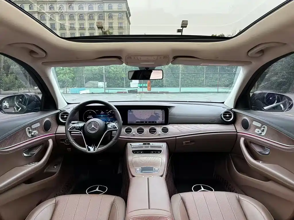 Mercedes-Benz E-Class E 2023 E 300 L Fashion