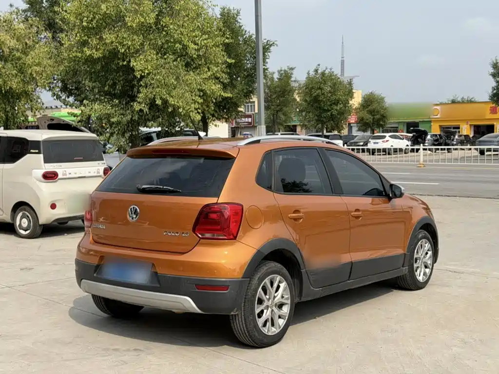 Volkswagen Polo — миниатюра 7