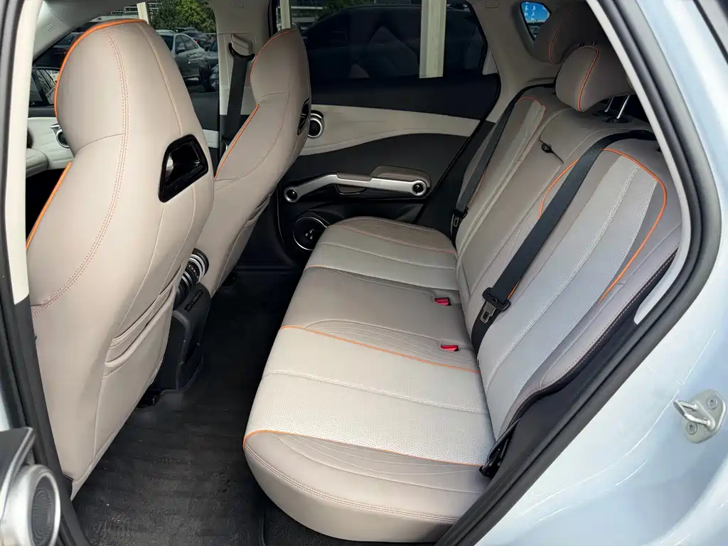 BYD Yuan Plus — миниатюра 10
