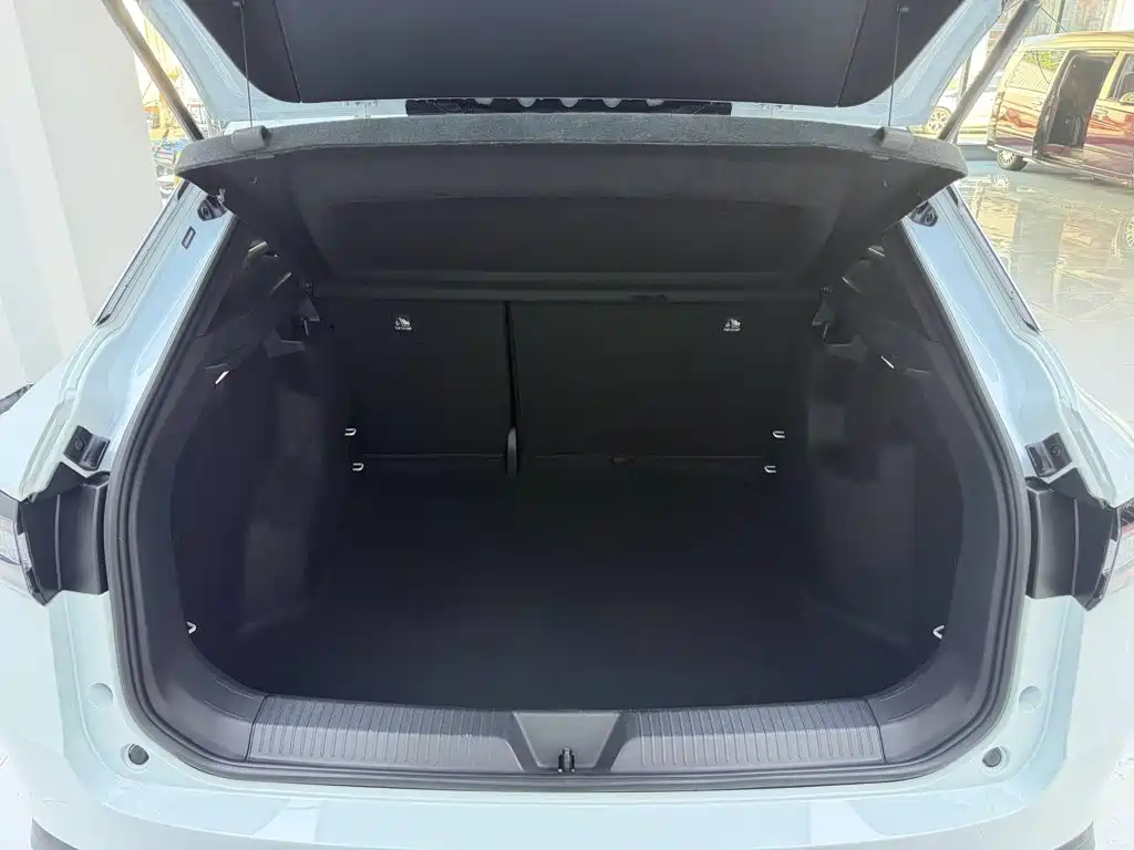 Volkswagen ID.4 X — миниатюра 14