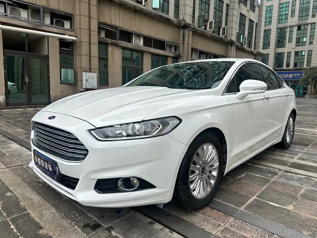 Ford Mondeo 2014