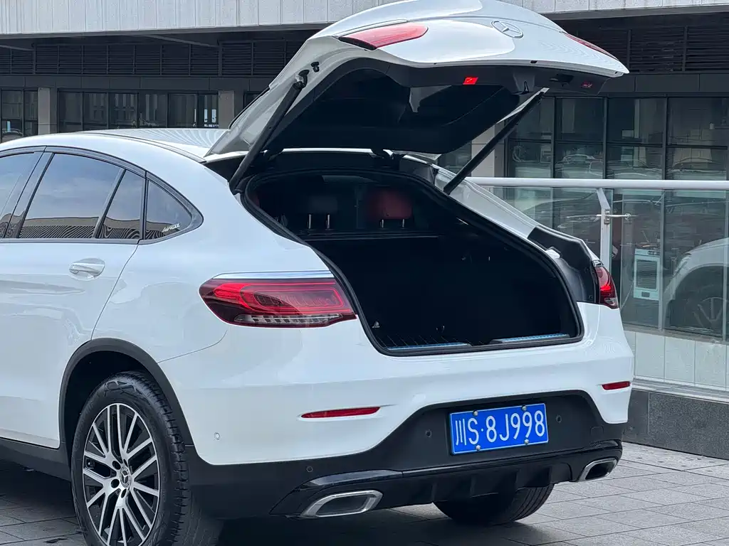 Mercedes-Benz GLC 2023 GLC 260 4MATIC SUV