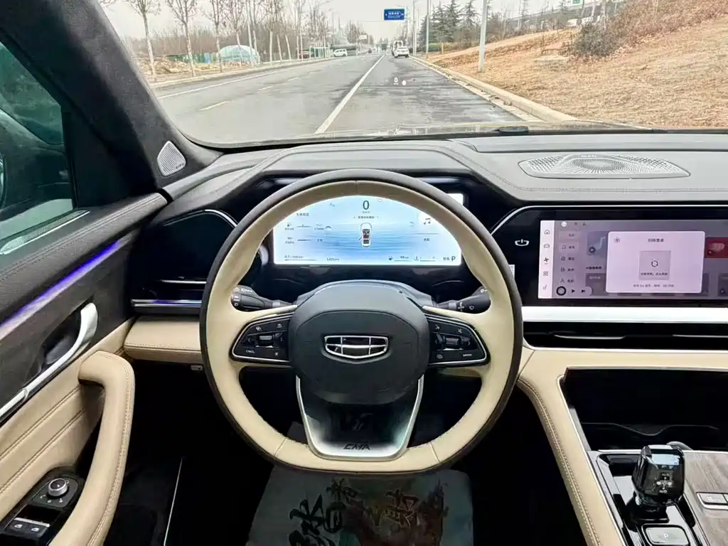 Geely Xingyue L — миниатюра 7
